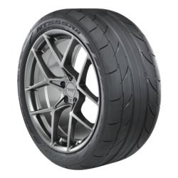 Nitto NT555RII 315/60R17